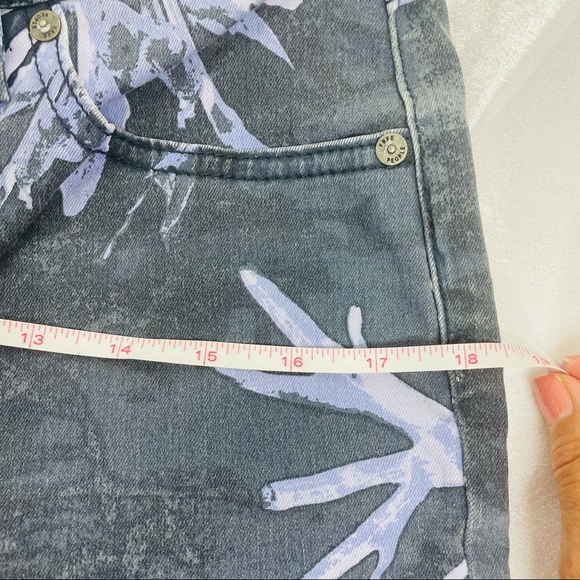 Free People Dark Gray with Leafs Size w30 - Picture 4 of 15